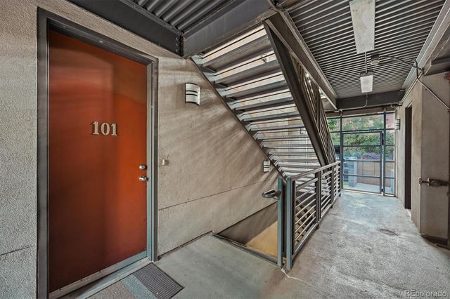 2900 Wyandot Street 101, Denver, CO 80211