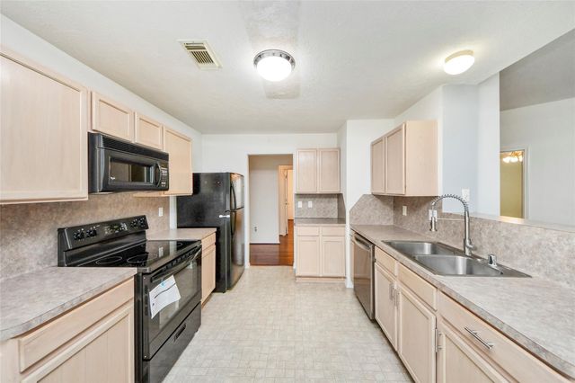 16134 Coleburn Drive, Houston, TX 77095