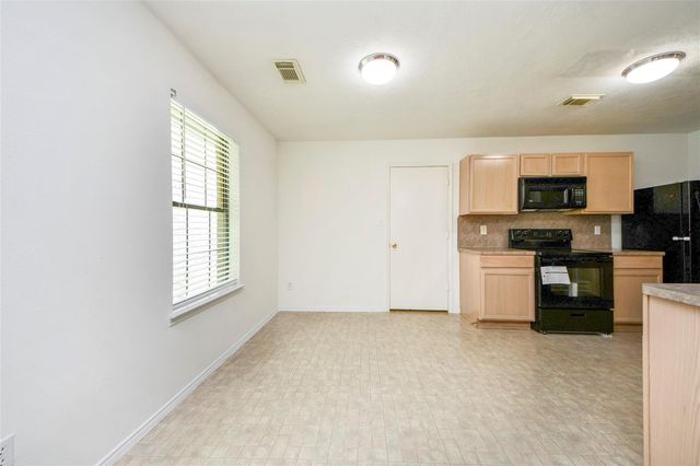 16134 Coleburn Drive, Houston, TX 77095