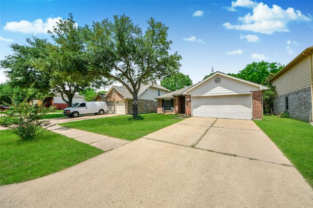 16134 Coleburn Drive, Houston, TX 77095