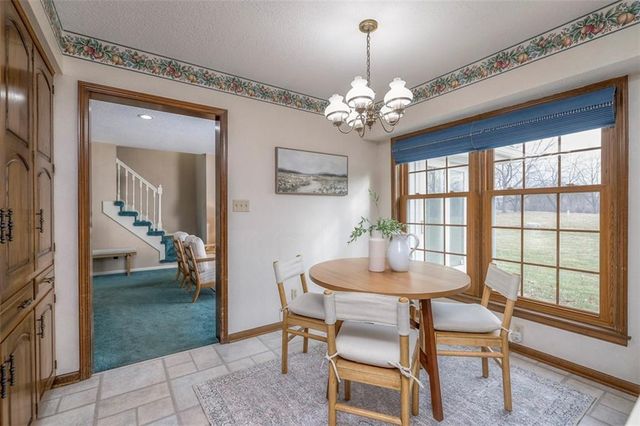 13023 Pratt Road, Lee's Summit, MO 64086