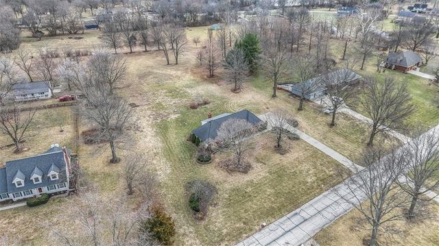 13023 Pratt Road, Lee's Summit, MO 64086