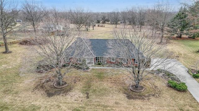 13023 Pratt Road, Lee's Summit, MO 64086