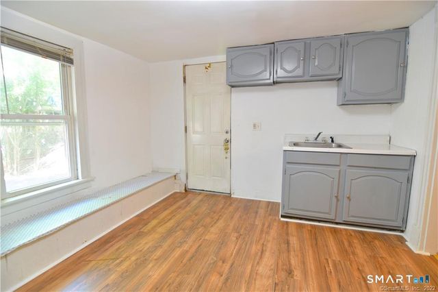 29 Wilson Street 1U, Waterbury, CT 06708
