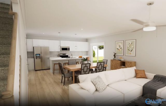 13686 Continental Road, Athens, AL 35613