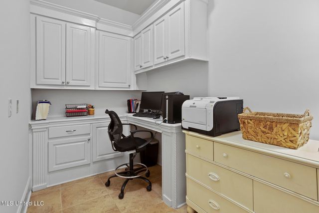 261 Lake Circle, Madison, MS 39110