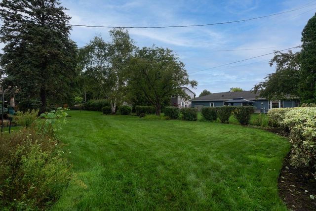 738 6th AVENUE, Grafton, WI 53024