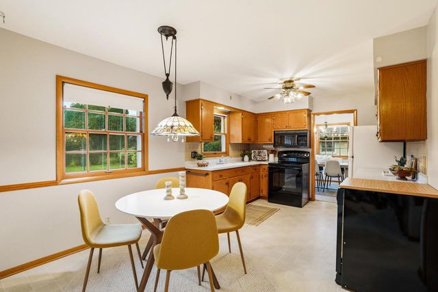 738 6th AVENUE, Grafton, WI 53024