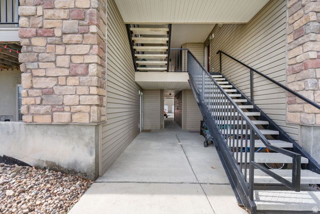 37 W RIDGE RD, Saratoga Springs, UT 84045