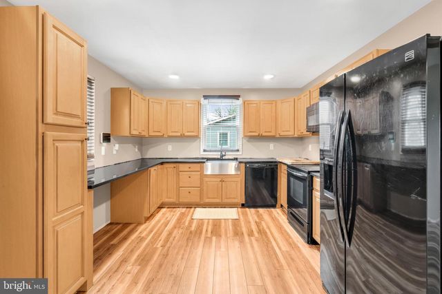 510 SPRING WARBLER WAY, Shepherdstown, WV 25443