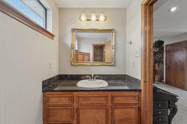 9243 Deepwater Drive, Montgomery, TX 77356