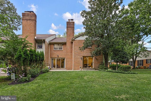 1012 WARWICK LN, Wilmington, DE 19807