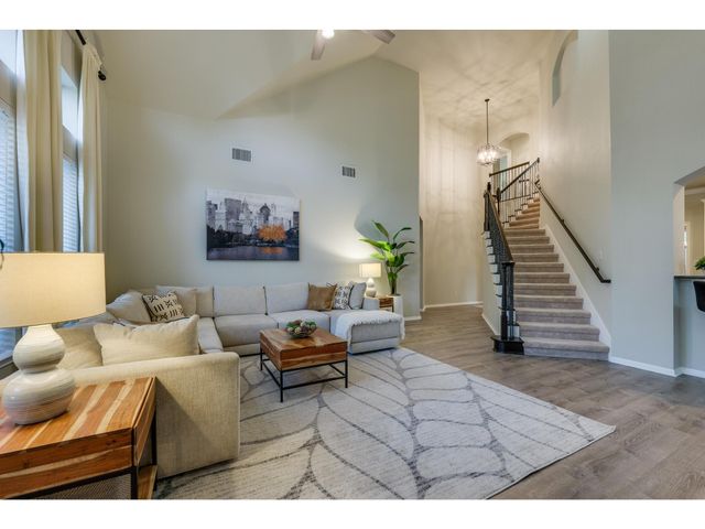 2607 Melekhin BND SW, Cedar Park, TX 78613