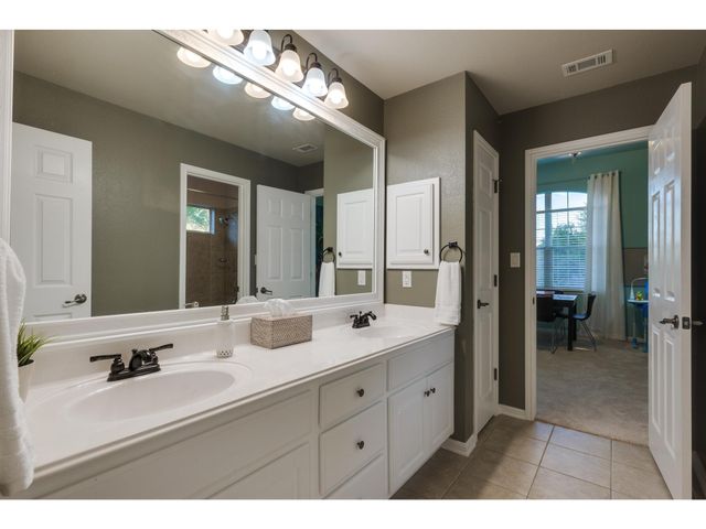2607 Melekhin BND SW, Cedar Park, TX 78613