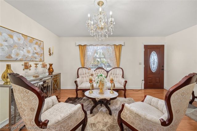 5 E Winthrop Street, Avon Park, FL 33825