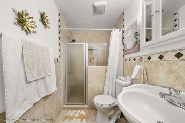 5 E Winthrop Street, Avon Park, FL 33825