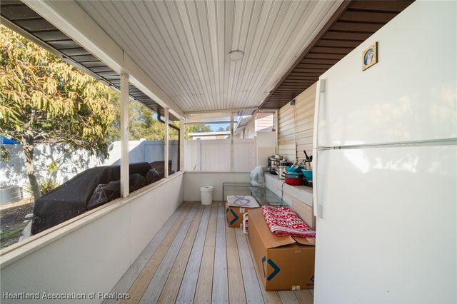 5 E Winthrop Street, Avon Park, FL 33825