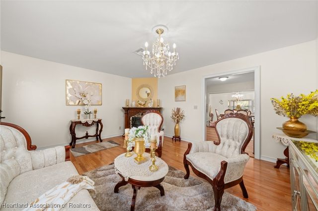 5 E Winthrop Street, Avon Park, FL 33825