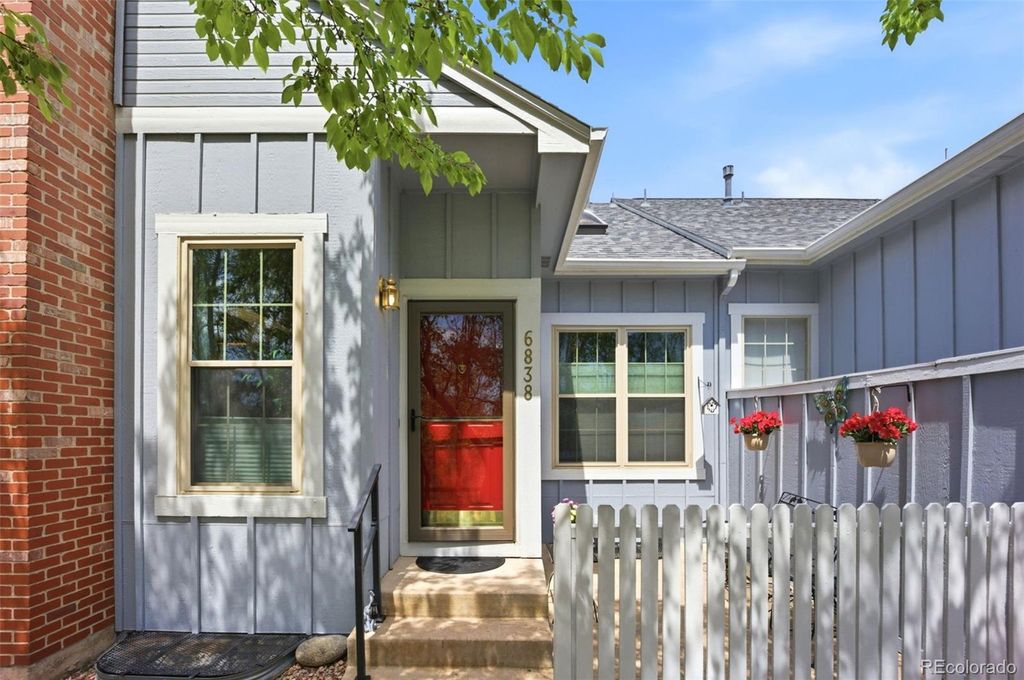 6838 Los Reyes Circle, Colorado Springs, CO 80918
