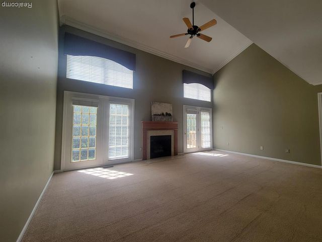5894 Augusta Lane, Grand Blanc, MI 48439