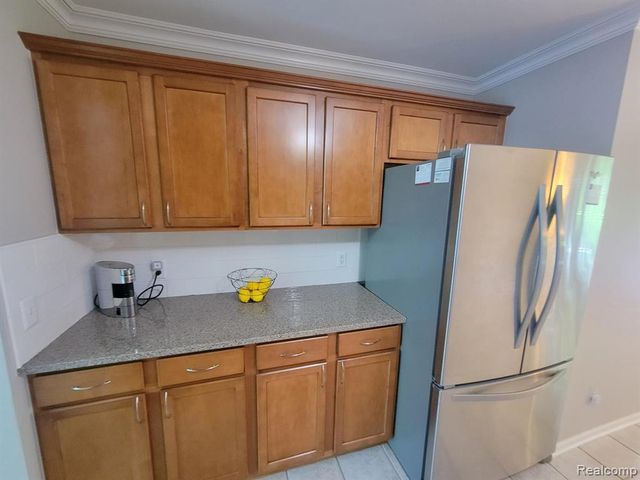 5894 Augusta Lane, Grand Blanc, MI 48439