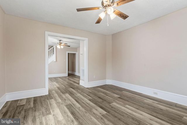 1212 SCOTLAND AVE, Chambersburg, PA 17201