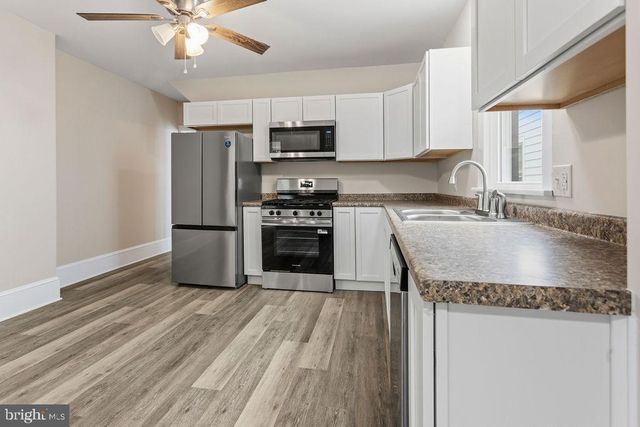 1212 SCOTLAND AVE, Chambersburg, PA 17201