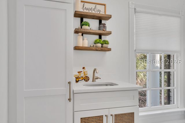 27 Bridgetown Rd, Hilton Head Island, SC 29928