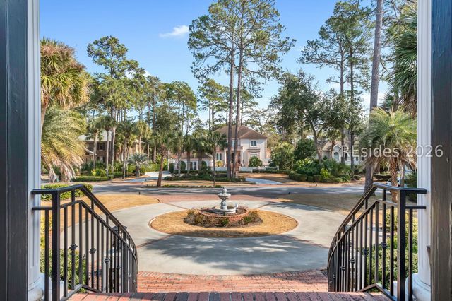 27 Bridgetown Rd, Hilton Head Island, SC 29928
