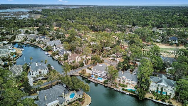 27 Bridgetown Rd, Hilton Head Island, SC 29928