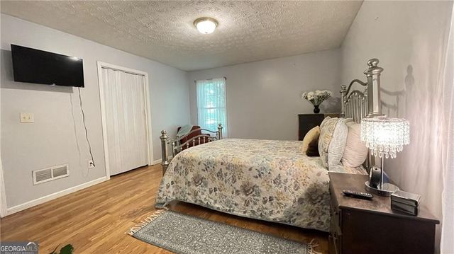 4221 Riverlake Way, Snellville, GA 30039