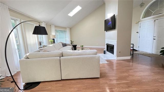 4221 Riverlake Way, Snellville, GA 30039