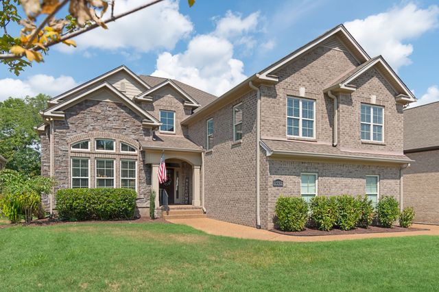 1592 Eden Rose Pl, Nolensville, TN 37135
