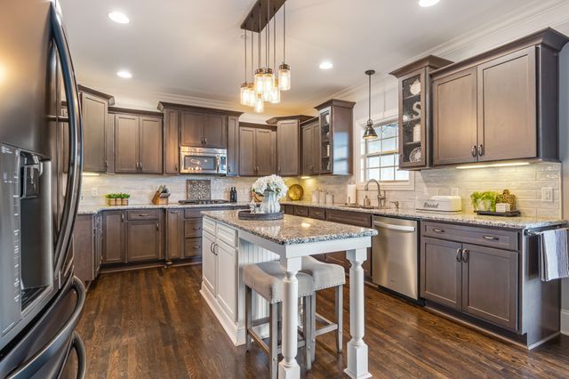 1592 Eden Rose Pl, Nolensville, TN 37135