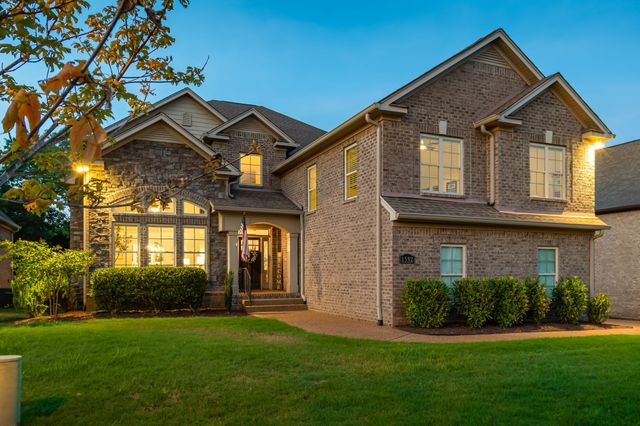 1592 Eden Rose Pl, Nolensville, TN 37135