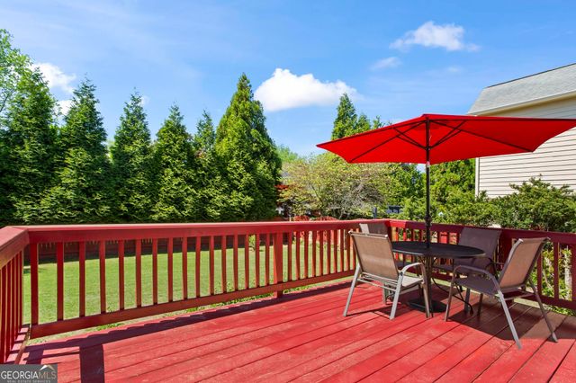 304 Fairbrook Circle NE, Marietta, GA 30067