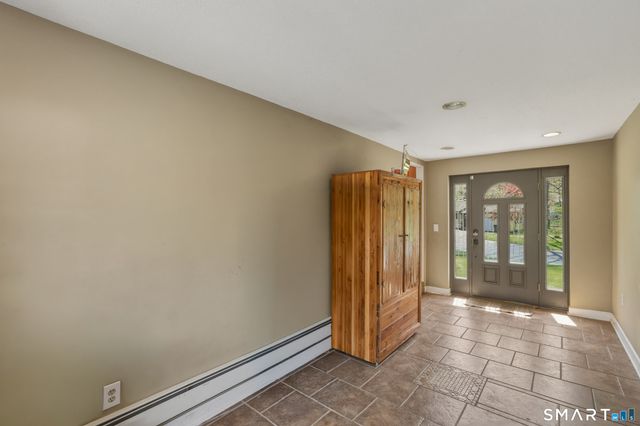 82 Cianci Drive, Southington, CT 06489