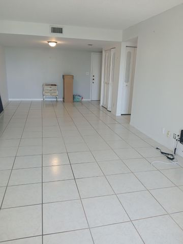 1801 S FLAGLER Drive 208, West Palm Beach, FL 33401