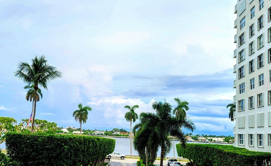 1801 S FLAGLER Drive 208, West Palm Beach, FL 33401