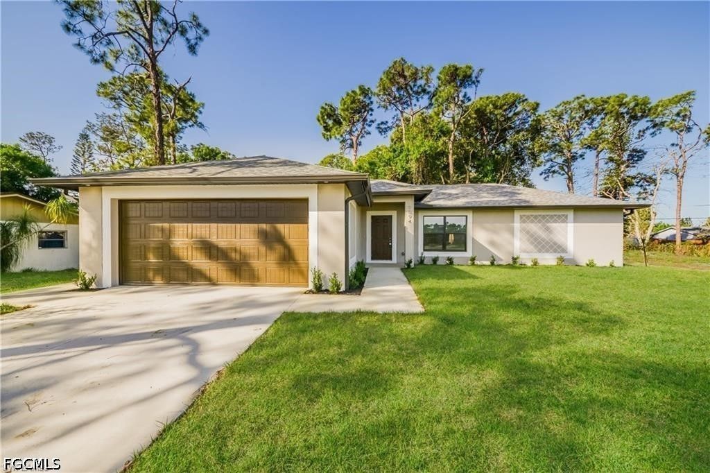 19140 Coconut RD, Fort Myers, FL 33967