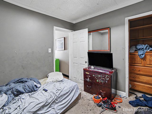 447 W Southern Avenue, Muskegon, MI 49441