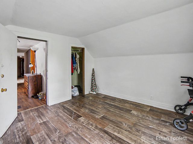 447 W Southern Avenue, Muskegon, MI 49441