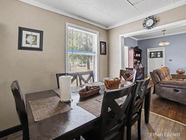 447 W Southern Avenue, Muskegon, MI 49441