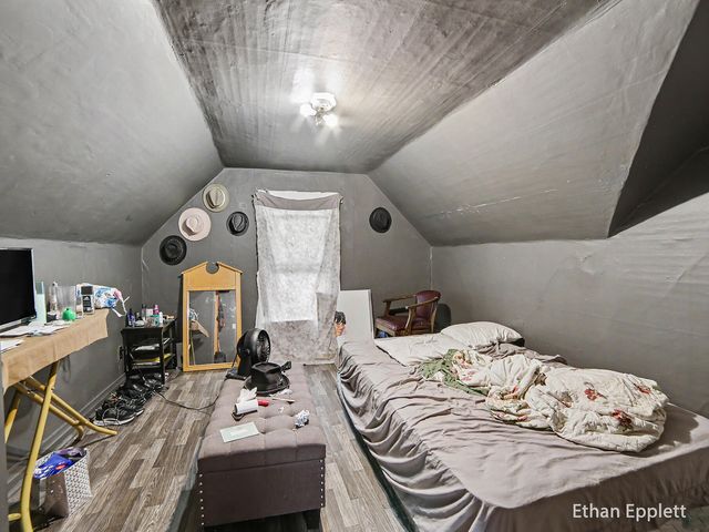 447 W Southern Avenue, Muskegon, MI 49441
