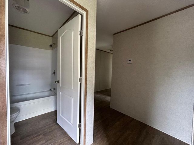 9310 Scott Dairy Loop Road S 4, Mobile, AL 36695