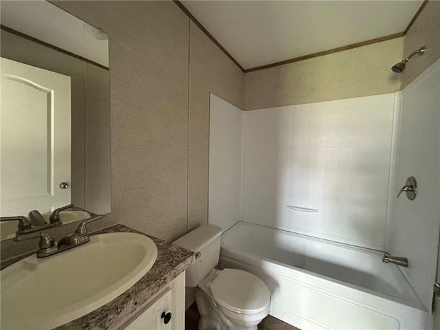 9310 Scott Dairy Loop Road S 4, Mobile, AL 36695