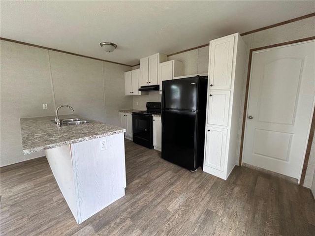 9310 Scott Dairy Loop Road S 4, Mobile, AL 36695