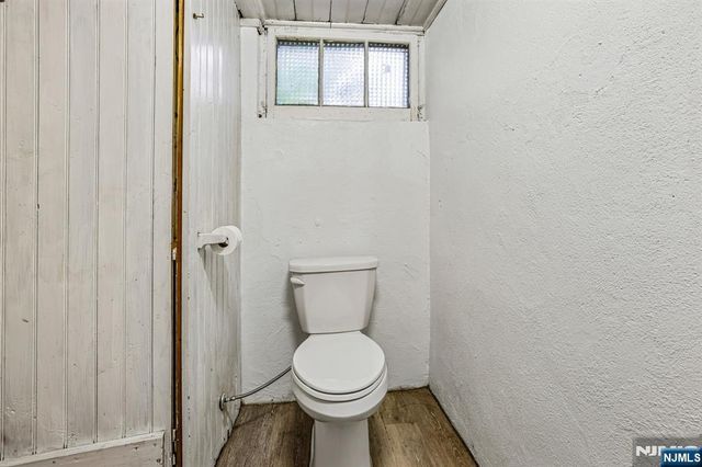 419 Hollywood Avenue, Ho-ho-kus, NJ 07423