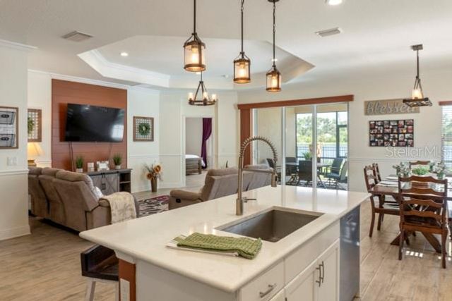 7657 RIDGELAKE CIRCLE, Bradenton, FL 34203