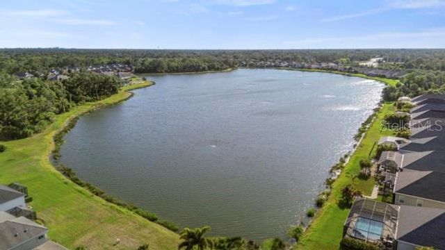 7657 RIDGELAKE CIRCLE, Bradenton, FL 34203